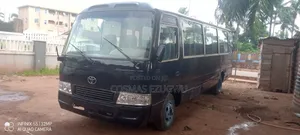 Toyota Coaster 2002 Blue