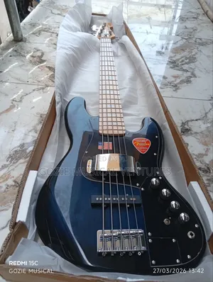 A Very High Quality Fender Jazz Bass Active Five Strings Blue Colour
