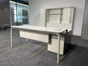 1.4 Miters Designed Metal Leg Office Desk With Bookshelf