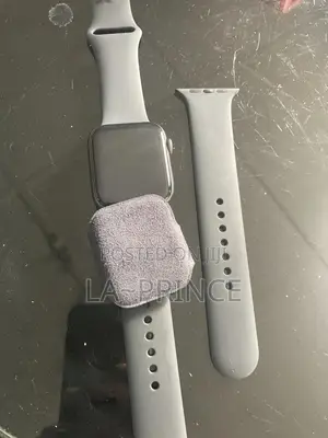 Apple Watch Series 9 45mm