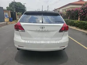 Toyota Venza LE 2013 White