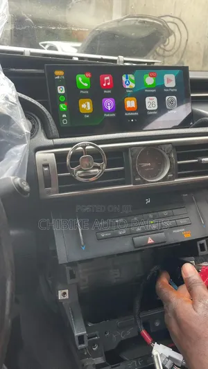 Is250 2014-2019 Full Option Navigation Apple Carplay