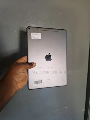 Apple iPad Air (2019) 64 GB Silver