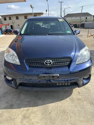 Toyota Matrix XRS Hatchback FWD (1.8L 4cyl 6M) 2006 Blue