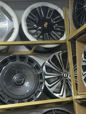 High Quality Certified Complete Brand New Luxury Vip Vehicle Rims.