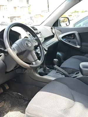 Toyota RAV4 2.5 2010 Silver
