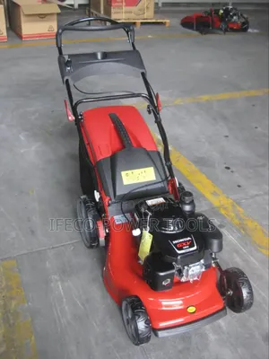 Honda Petrol-Powered Lawnmower, Commonly Powered GXV Series 4-Stroke