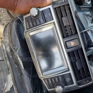 Factory Followcome Navigation JBL Radio Toyota 4runner 201