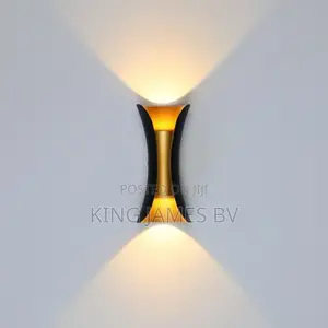 Royal Arm Wall Light