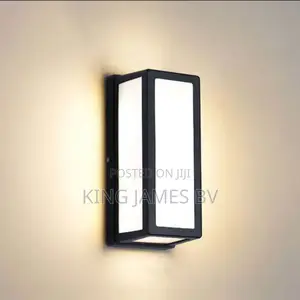 Akt Rect Wall Light