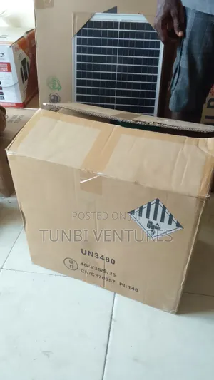 Cola 3600 Solar Generator