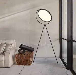Floor Lamp Retro Tripod Floor Lamp Nordic Decoration Black and White
