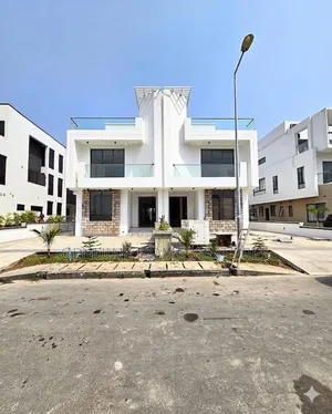 5bdrm Duplex in Ikate for sale
