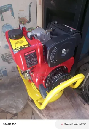Concrete Poker Vibrator With Diesel Engine