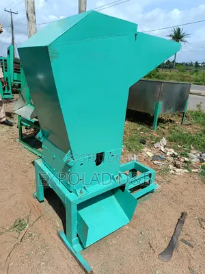 Industrial Shredder (Plastic, Paper and Nylon)