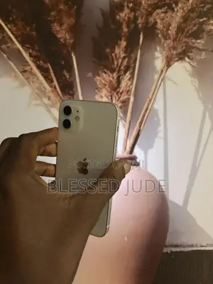 Apple iPhone 12 128 GB White