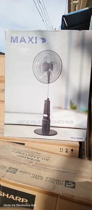 Maxi 18" Rechargeable Fan