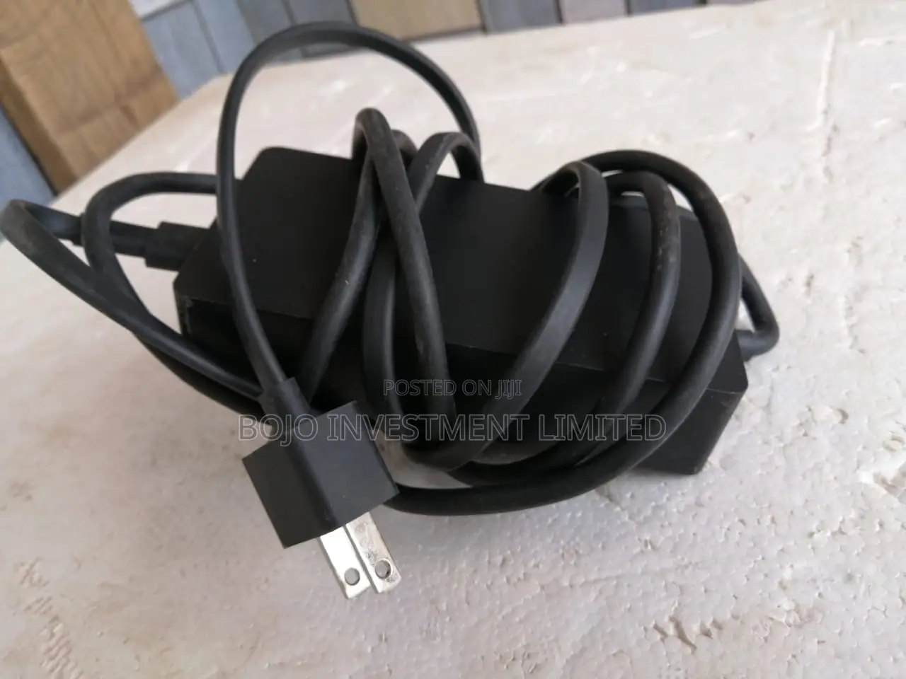 Microsoft Surface Dock 2