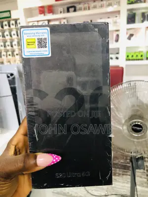 New Samsung Galaxy S20 Ultra 5G 128 GB Black