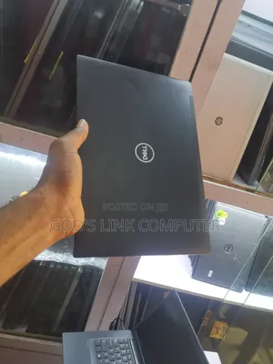 Laptop Dell Latitude 7390 8GB Intel Core i5 SSD 256GB