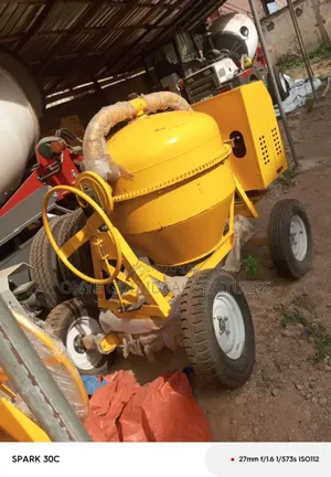 Concrete Mixer Machine 700l