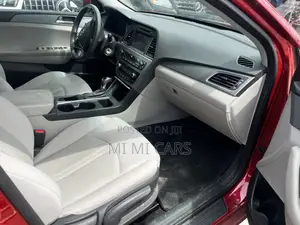 Hyundai Sonata 2017 Red