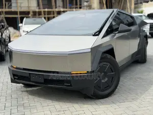 Tesla Cybertruck Cyberbeast AWD 2025