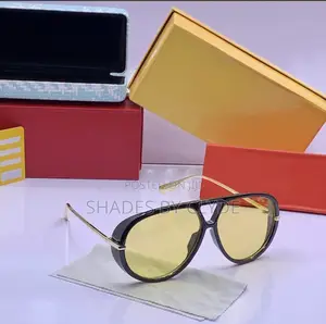 Premium Designer Sunglasses - Unbeatable Price Quality!