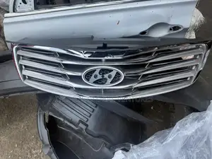 Front Grille Hyundai Azera/Grandeur 2012/2013 Model