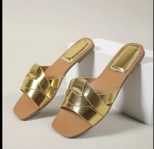 Flat Slippers