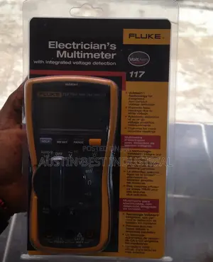 Fluke 117 Digital Multimeter