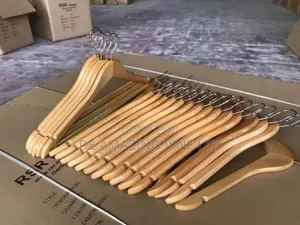 Wooden Hanger With Out Clip