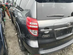 Toyota RAV4 3.5 4x4 2011 Gray