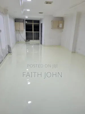 Glossy Glossy Epoxy Flooring Installation