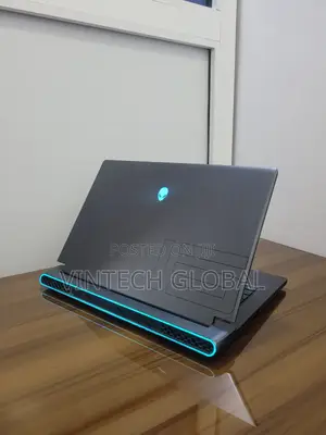 Laptop Dell Alienware M15 R6 16GB Intel Core i7 SSD 512GB