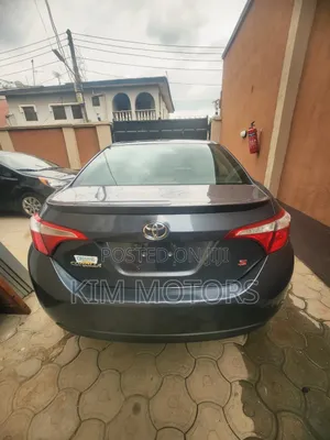 Toyota Corolla S 4dr Sedan (1.8L 4cyl CVT) 2014 Gray