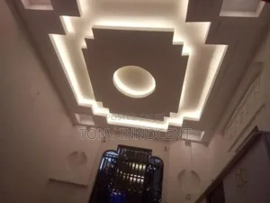 Quality Pop Design. Wall Screeding and Interior Decoration