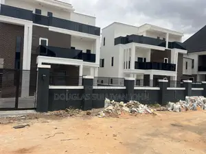 5bdrm Duplex in Independence Layout, Enugu for sale