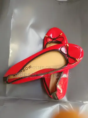 Ladies Flat Shoes