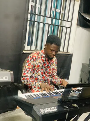 Private Piano Tutor