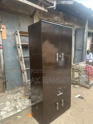 32 by 6ft Wardrobe Black