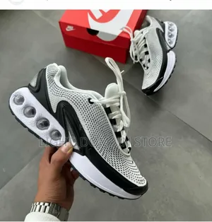 High Quality Nike Sneakers