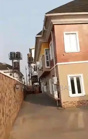 Furnished 6bdrm Duplex in In Estate, Isheri North for sale