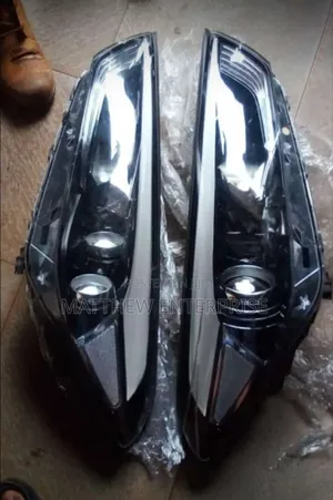 Hyundai Tucson 2016 Headlamp Set