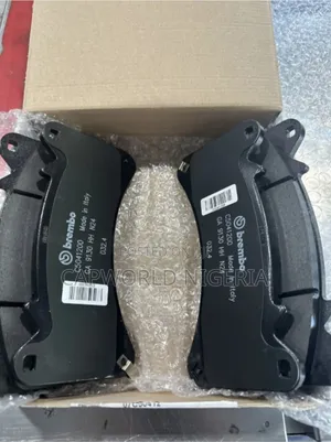 Genuine Oem Gm Cadillac Chevrolet GMC Front Brake Pad Set
