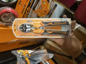 Mini Bolt Cutter 8”