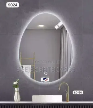 Oval Led Mirror With 3 Ligth