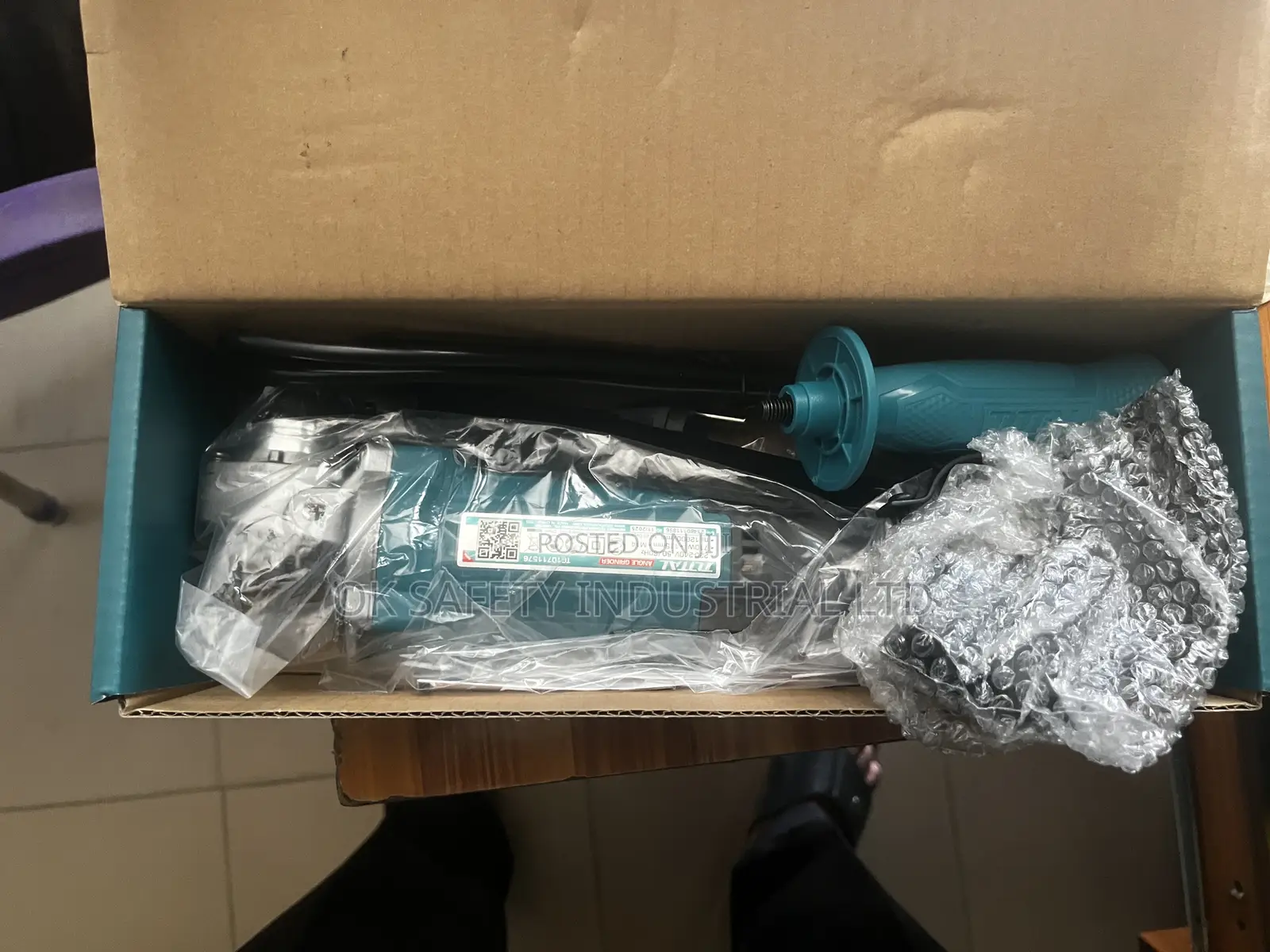 Angle Grinder 710 Watts
