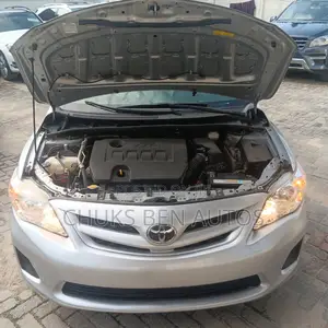 Toyota Corolla 2013 Silver