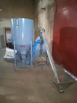 Feed Mill and Conveyor